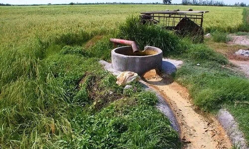 تجهیز ۶۰ درصد چاه‌های نهاوند به کنتور هوشمند