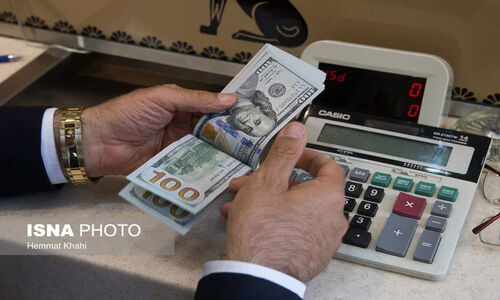 بررسی وضعیت بازار ارز با حضور مدنی‌زاده، فرزین و جمعی از اقتصاددانان