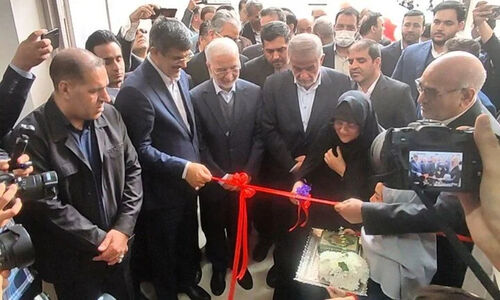 افتتاح مدرسه‌ای مدرن در یزد با حضور وزیر کشور؛ تحولی عظیم در آموزش استان