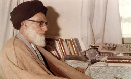 چرا آیت‌الله دستغیب هنوز قلب شیراز را می‌تپاند؟ بازخوانی میراث فقیه مردمی و ستون اخلاق جنوب ایران