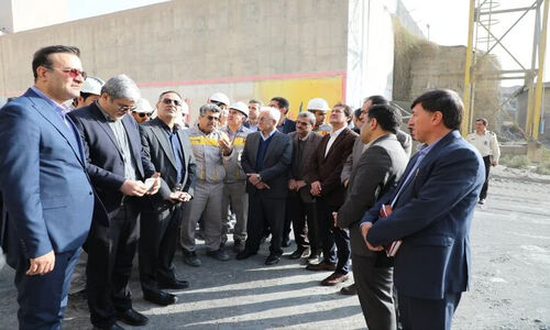 استاندار خراسان شمالی: مشکلات کارخانه سیمان بجنورد باید فوراً حل شود!