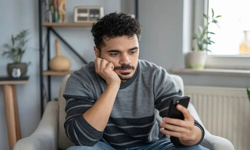ذهن‌آگاهی؛ کلید طلایی ترک عادت‌های مخرب استفاده از گوشی‌های هوشمند