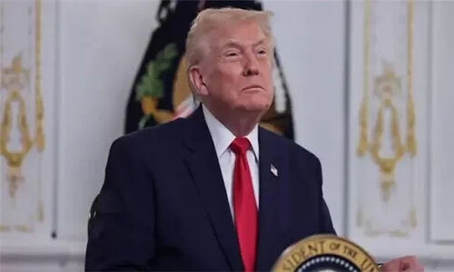 ترامپ با تحریم برادرزاده‌های مادورو و ۶ نفتکش ونزوئلایی، فشارها را بالا برد!
