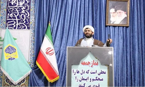 امام جمعه دلگان: درمان محرومیت با احداث فوری صنایع تبدیلی در دلگان!