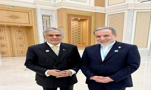 گفتگوی ویژه وزرای خارجه ایران و پاکستان در حاشیه اجلاس بین‌المللی صلح!