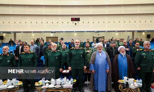 سومین رویداد روز جمعیت سپاه با حضور چهره‌های برجسته و خانواده شهدا برگزار شد
