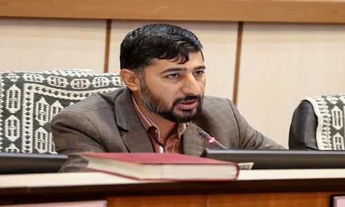 پارسائیان از نقشه راه تحول پنج‌ساله یزد رونمایی می‌کند؛ آینده‌ای متفاوت در انتظار شهر تاریخی!