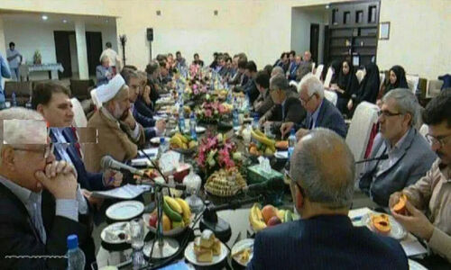 بخشنامه جنجالی به ادارات: ممنوعیت میوه، شیرینی و ناهار در جلسات دولتی!