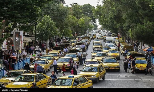 افزایش قیمت بنزین تاثیری بر کرایه تاکسی‌ها ندارد؛ تخلفات را سریع گزارش کنید!