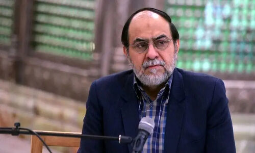 رحیم‌پور ازغدی افشا می‌کند: چرا خیانت و مسائل جنسی در میان روشنفکران بیشتر از همه است؟