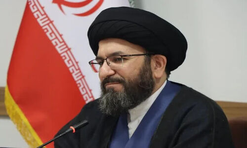 حسینی: اقتصاد، کلید حل چالش‌های امروز کشور است!