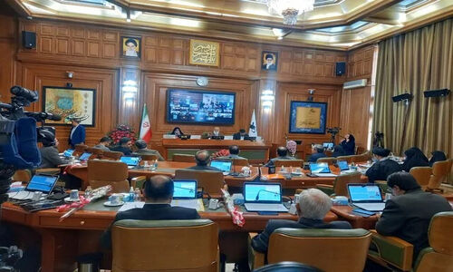 اتوبوس برقی ایرانی با قدرت به میدان آمد؛ چرا باید میلیاردها تومان در شهرداری تهران هدر رود؟
