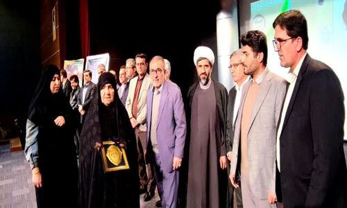 تجلیل ویژه از خانواده شهید دانشجو برزو فروتنی در مراسم «یادیار» جهاددانشگاهی؛ وعده حمایت کامل از پژوهشگران دانشگاه یاسوج