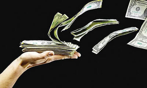 ۱۲ هزار همت نقدینگی؛ آیا پول از کنترل خارج شده است؟ کارشناسان هشدار می‌دهند!