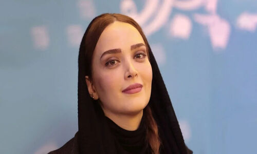 تیپ لاکچری بهنوش طباطبایی در کنسرت علیرضا عصار با کیف ۴۰۰ میلیونی که همه را شگفت‌زده کرد!