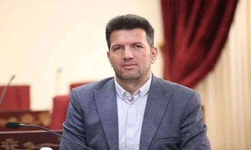 بازگشت غافلگیرکننده بهمن نصیری؛ ستاره روئینگ ایران دوباره کنار تیم ملی!
