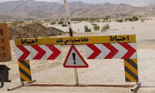 سیلاب سهمگین محور چاهان – زرآباد را کاملاً قفل کرد؛ هشدار جدی به مسافران!