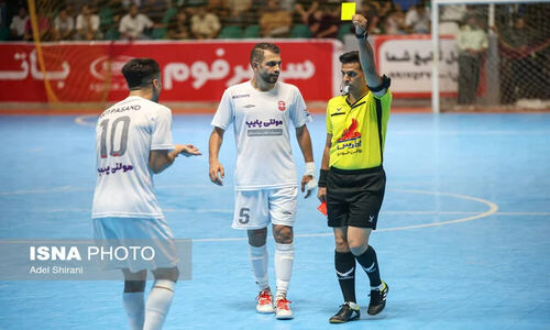 رییس فدراسیون فوتبال: مشکل واردات سیستم کمک‌داور ویدئویی فوتسال را شخصا پیگیری می‌کنم!