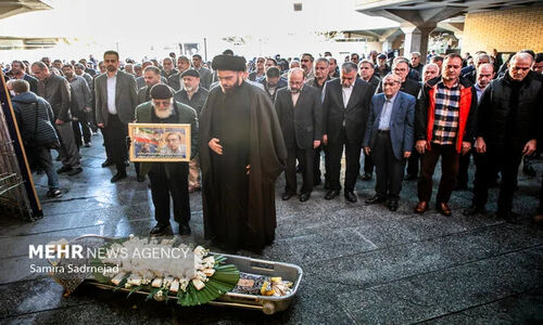 کامران فانی در مراسمی باشکوه و آرام به خانه ابدی‌اش بدرقه شد