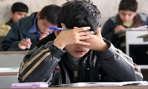بحران اضطراب امتحان؛ وقتی نمره به کابوس دانش‌آموزان تبدیل می‌شود!