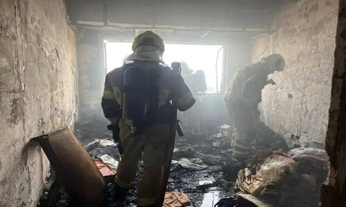 آتش‌سوزی هولناک در برج ۲۰ طبقه دهکده المپیک؛ نجات معجزه‌آسای ۱۰ نفر از دل شعله‌ها