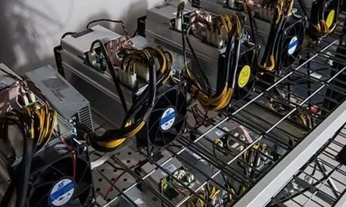 کشف و توقیف ماینرهای قاچاق در بندرلنگه؛ عملیات ضربتی پلیس چه دستاوردی داشت؟