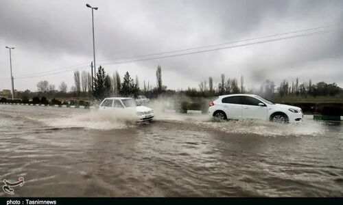 بارش برف و باران سنگین در 6 محور کلیدی فارس؛ جاده‌ها چطور ایمن‌اند؟