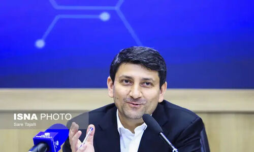 رئیس مجلس: مصوبه ۳۲ بندی فضای مجازی در حال اجراست، واتساپ و تلگرام در راه رفع فیلتر!