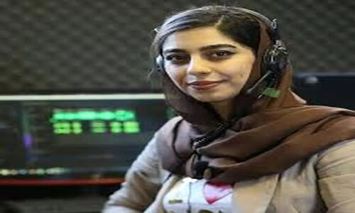 رویا حسینی، گوینده «نشان» با چهره‌ای متفاوت در اینستاگرام خبرساز شد!