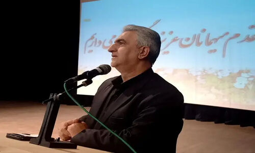 فرماندار گرمسار تایید کرد: افزایش کرایه تاکسی در راه است؛ رانندگان منتظر اعلام نرخ جدید باشند!