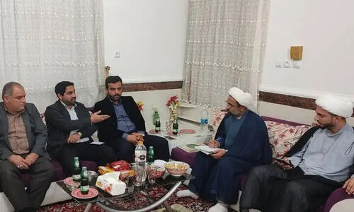نشست مهم کانون مداحان تنگستان؛ تصمیمات کلیدی برای آینده مداحی استان