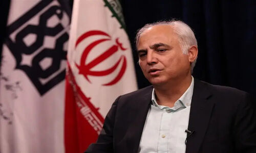 چرا پزشکان بیشتر درمان می‌کنند تا پژوهش؟ افت نگران‌کننده فعالیت‌های علمی در کشور!