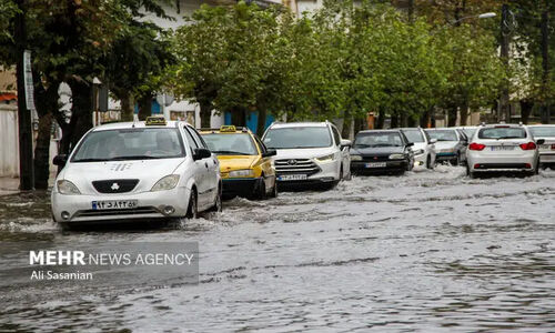 آبگرفتگی شدید در خونسرخ بندرعباس؛ مردم درگیر مشکلات شدند!