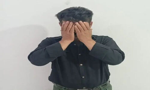 دستگیری سارق حرفه‌ای قطعات خودرو در گچساران؛ ۱۸ فقره سرقت فاش شد!