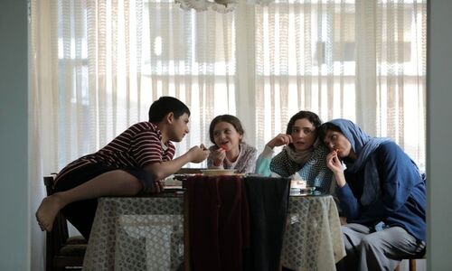 زن و بچه سعید روستایی؛ ترکیب قدرتمند پیمان معادی و پریناز ایزدیار در یک درام جذاب!