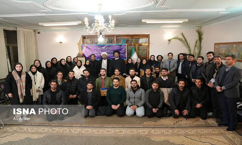امام جمعه اردبیل هشدار داد: نخبگان باید سرنوشت آینده ایران را رقم بزنند!