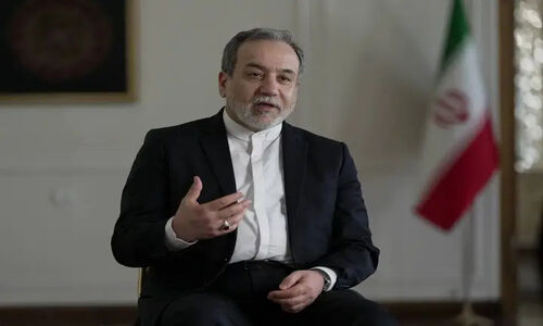 عراقچی: هیچ راه‌حل نظامی برای پرونده هسته‌ای ایران وجود ندارد؛ جنگ روانی اسرائیل چقدر جدی است؟