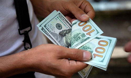 آخرین قیمت دلار امروز ۸ مرداد؛ دلار کاهشی شد