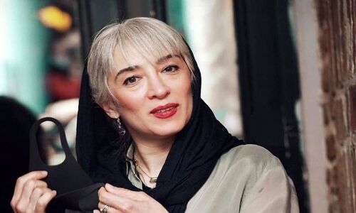 خانه متفاوت پانته‌آ پناهی‌ها بازیگر تاسیان؛ مبلمان لاجوردی و کنده‌کاری‌های چشم‌نواز