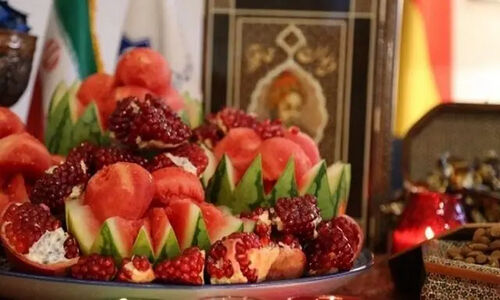 شب یلدای گران؛ وقتی سنت دیرینه زیر فشار گرانی کم‌رنگ می‌شود