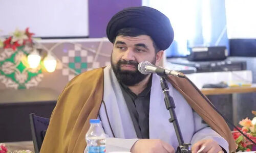 حجت‌الاسلام حسینی: راز اقتدار پلیس در توحیدمداری و اطاعت بی‌چون‌وچرای رهبری است!