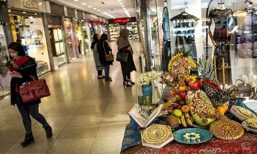 شب یلدا چقدر جیب خانواده‌ها را خالی می‌کند؟ بررسی هزینه‌های واقعی سفره چهار نفره!