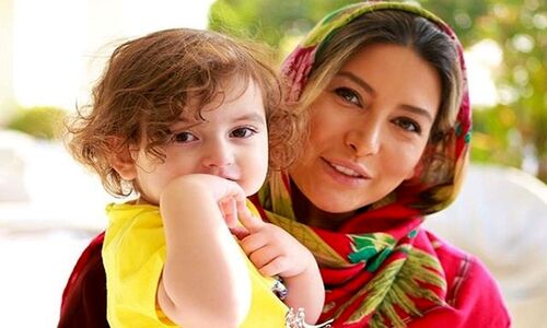قاب خانوادگی فریبا نادری؛ عکس زیبای پری‌سیما سریال ستایش همراه دخترش