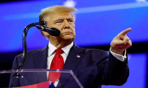 ترامپ چگونه 30 دیپلمات آمریکایی را ناگهان از صحنه دیپلماسی کنار زد؟
