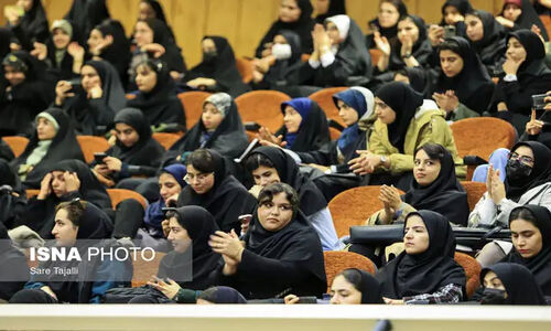 آیا مسئولان ایران برای سپردن کشور به نسل Z آماده‌اند؟ چالش‌ها و فرصت‌های بزرگ پیش رو