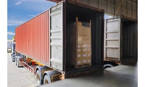 کشف یک دستگاه صنعتی ۱۳۰ میلیاردی قاچاق در هرمزگان توسط پلیس امنیت اقتصادی