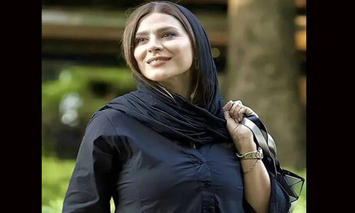 سحر دولتشاهی در شب یلدا با خنده‌های ناب و جذابش همه را شوکه کرد!
