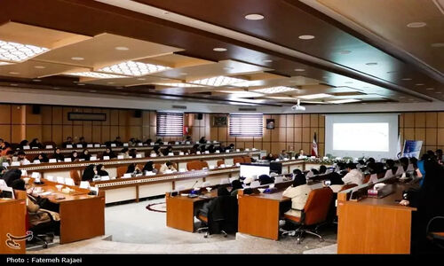 نخستین گردهمایی تاریخی انجمن‌های علمی دانشجویی چهارمحال و بختیاری؛ فرصت‌های بی‌نظیر کارآفرینی و شکوفایی جوانان