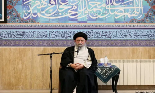نماینده ولی فقیه در گلستان: نخبگان باید منافع شخصی را کنار بگذارند و به فکر آینده کشور باشند