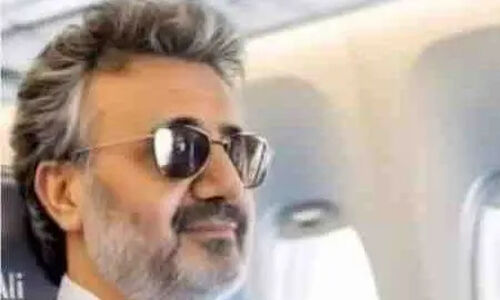 نسخه هوش مصنوعی آهنگ معین «میپرستم» منتشر شد؛ تجربه‌ای شنیدنی و متفاوت!
